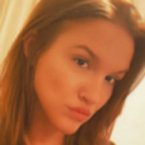 Meet your Posher, Madeleine